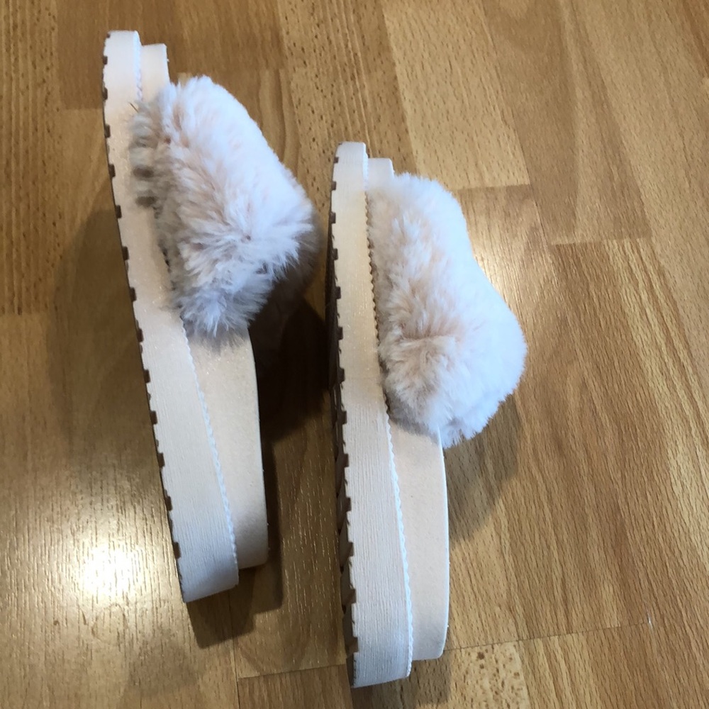 Sam Edelman faux fur slippers - Picture 3 of 4
